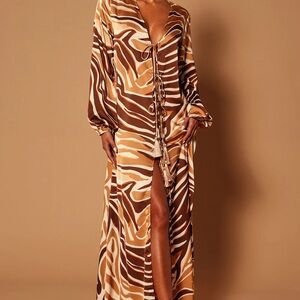 NWT Fashion Nova Brown and Tan Maxi Dress